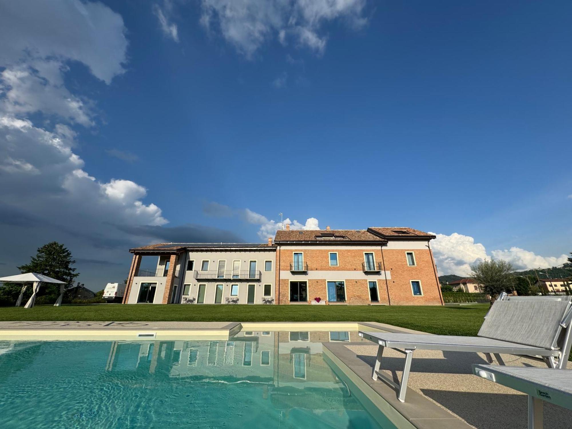 Casale Auriga - Oltrepo' Pavese Bed & Breakfast Codevilla Luaran gambar